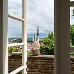 View To The Old Town Tallinn, 2br, 2-bath * Tallin