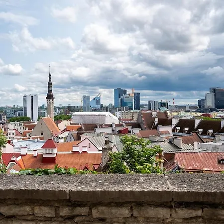 View To The Old Town Tallinn, 2br, 2-bath Apartment