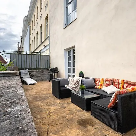 Lejlighed View To The Old Town Tallinn, 2br, 2-bath