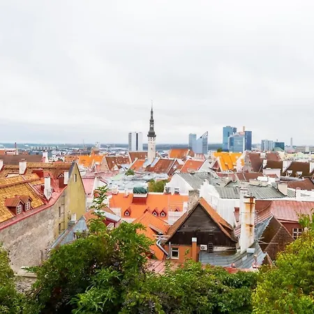 Apartment View To The Old Town Tallinn, 2br, 2-bath *