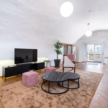 View To The Old Town Tallinn, 2br, 2-bath * Tallin