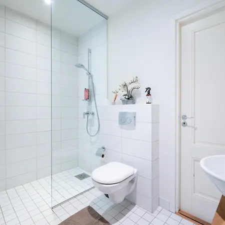 View To The Old Town Tallinn, 2br, 2-bath Apartament *
