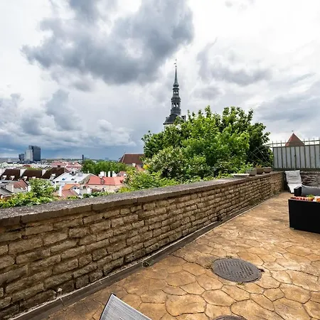 아파트 View To The Old Town Tallinn, 2br, 2-bath 탈린